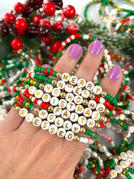 Christmas holiday stretchy bead bracelet