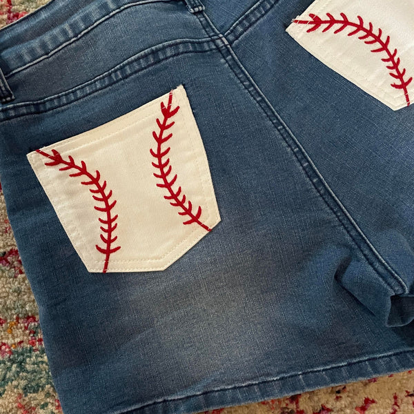 Baseball pocket denim shorts