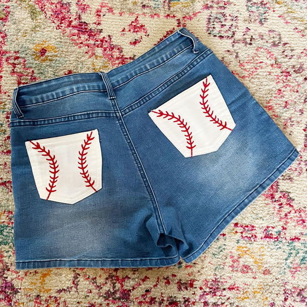 Baseball pocket denim shorts