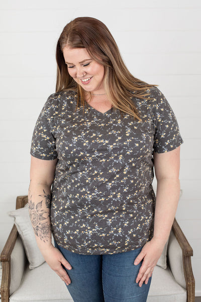 IN STOCK Olivia Tee - Grey Floral FINAL SALE