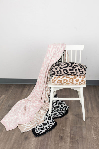 *Plush and Fuzzy Blanket - Black with Tan Leopard