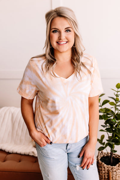 You Spin Me Round Spiral V Neck Tee in Orange Cream*