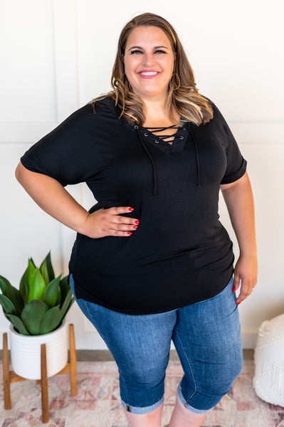 OUTLET - The Eyes Have It Top In Black - Large