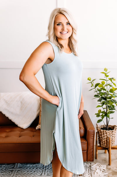 OUTLET  At The Mid Point Midi Dress In Robin Egg Blue