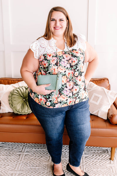 Grates On Me Cool Denim Boyfriend Judy Blue Jeans IN STORE