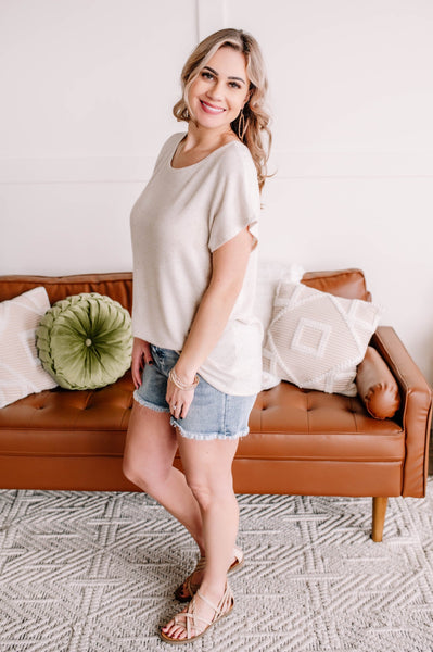 Round The Outside Tie Back Detail in Oatmeal*