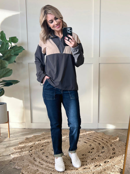 Quarter Zip Athletic Pullover In Grey & Taupe