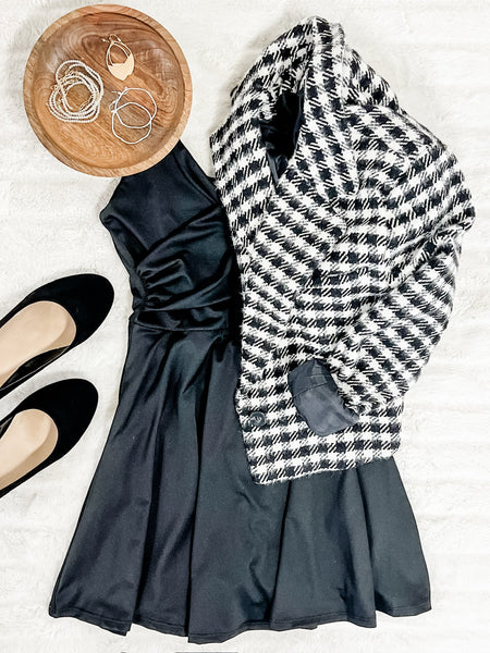 Sleeveless Dress With Shorts In Deep Black