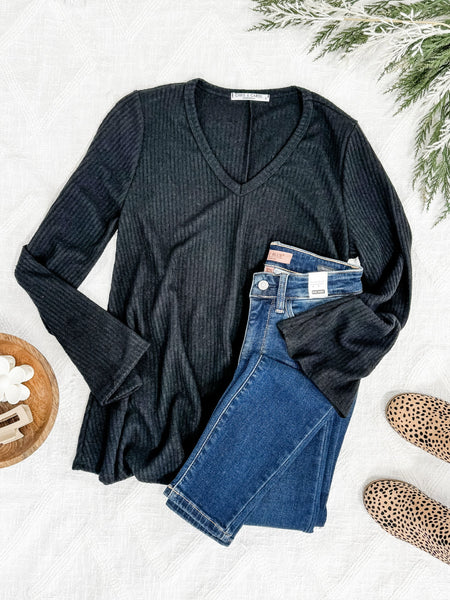 V Neck Fit & Flare Sweater Knit Top In Black