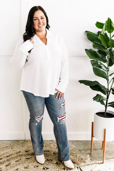 Collared Long Sleeve Thermal Knit Top In White