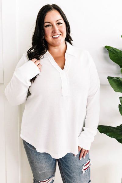 Collared Long Sleeve Thermal Knit Top In White