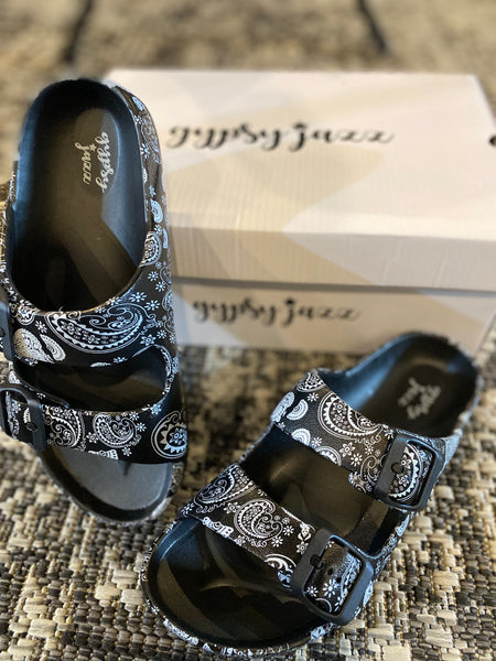 Very G gypsy jazz Mamma Mia black white paisley slip on sandal