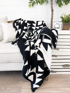 IN STOCK Plush and Fuzzy Blanket - Black Triangles